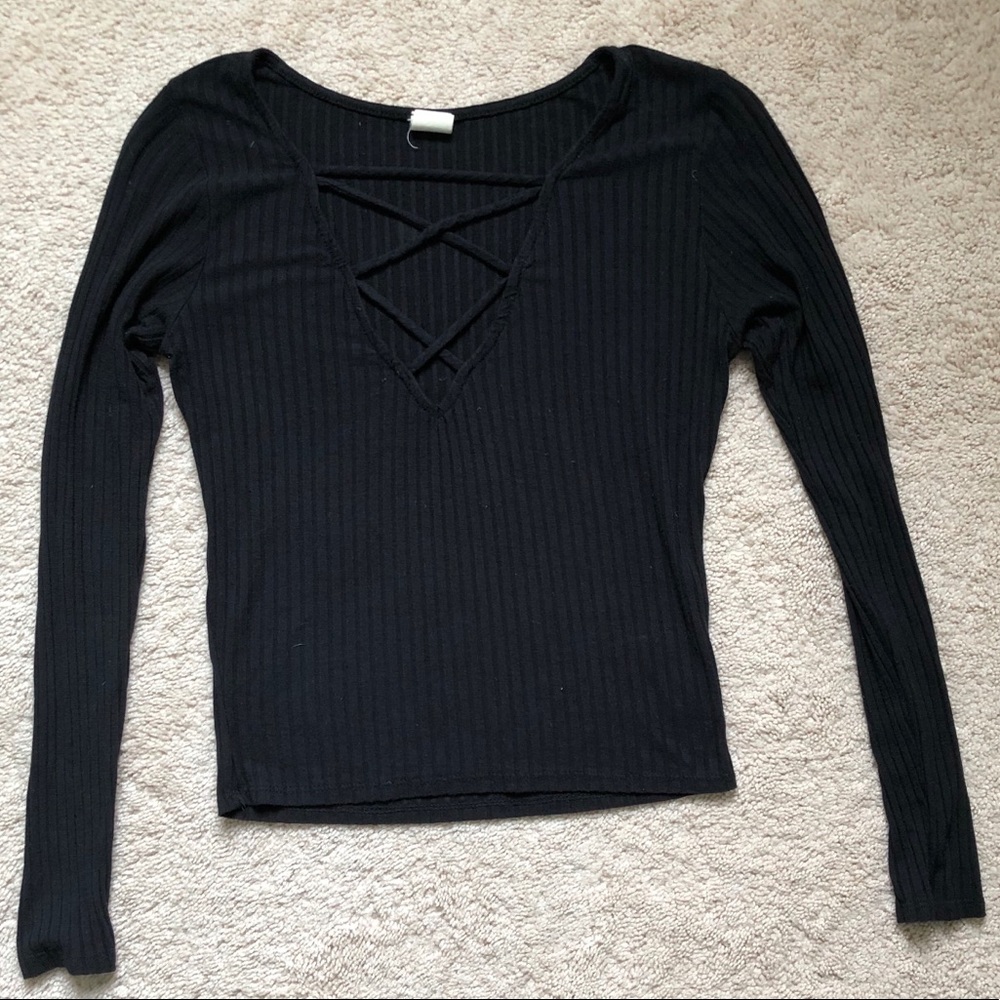 Long sleeve lace up shirt